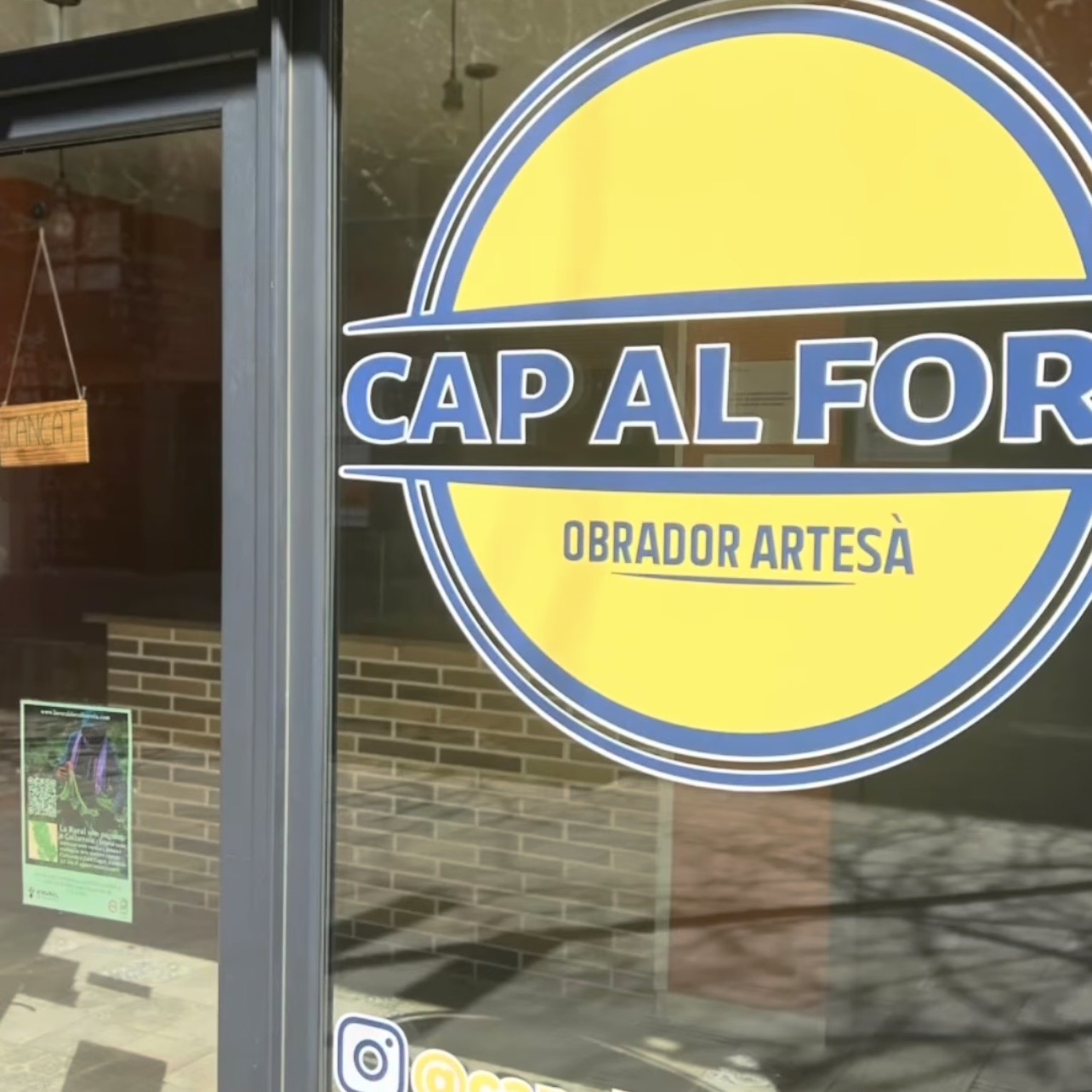 Façana de l'obrador Cap al Forn a Sant Cugat del Vallès